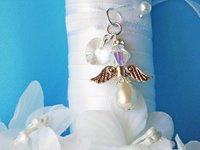 white wedding bouquet charm