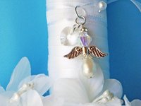 white wedding bouquet charm