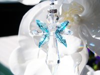 Angel Car Charm – Guardian Crystal Suncatcher for Rearview Mirror, Memorial Gift & Car Accessory