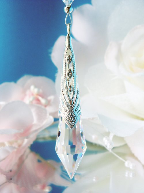 Crystal Rearview Mirror Charm – Sparkling Suncatcher Car Decor Accessory - Car Mirror Hanger