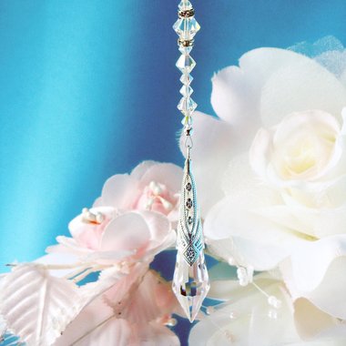 Crystal Rearview Mirror Charm – Sparkling Suncatcher Car Decor Accessory - Car Mirror Hanger